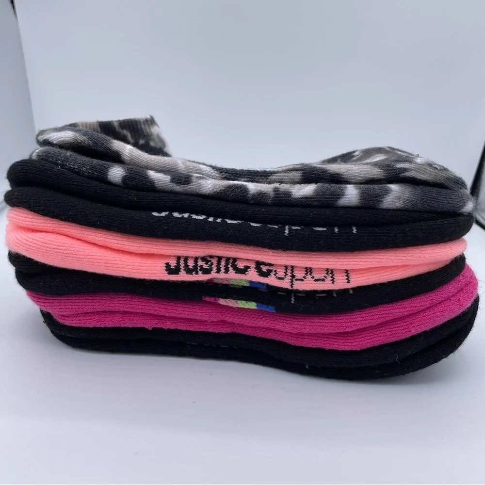 JUSTICE 6pair girl socks Size Large 4-10